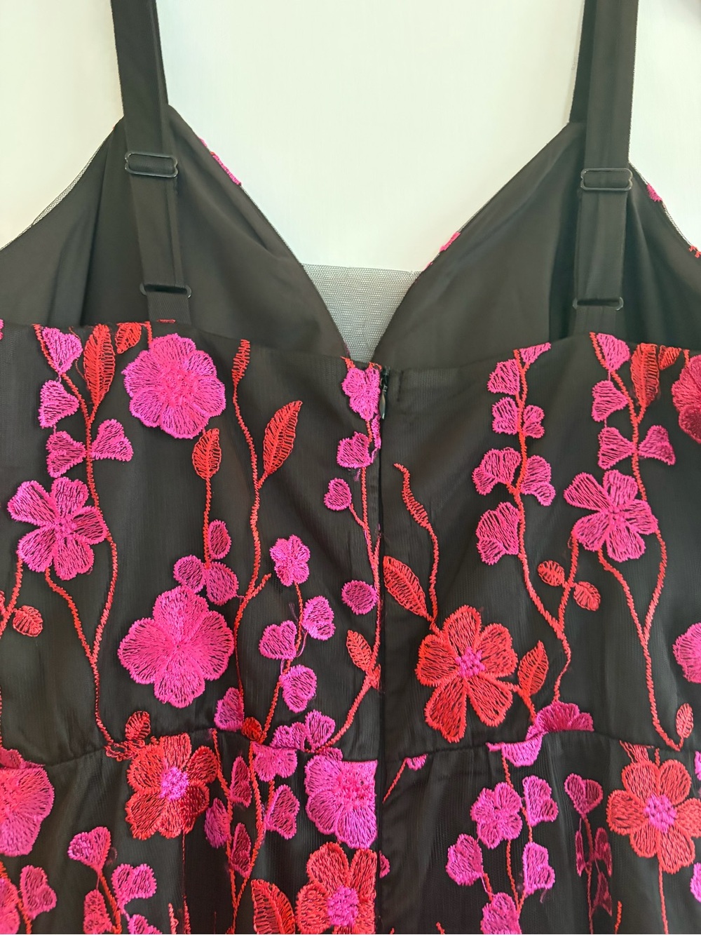 Newish, Boston Proper, Size 2, Floral Embroidered Black Mesh A Line Midi Dress - Picture 13 of 14